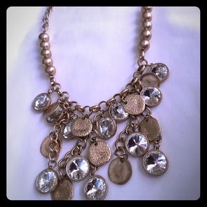 Premier Designs Bombshell Necklace
